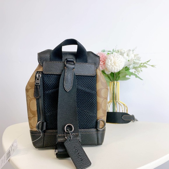 Coach CB928 Hudson Small Pack In Signature Canvas Gunmetal/Khaki/Black - Picture 3 of 8